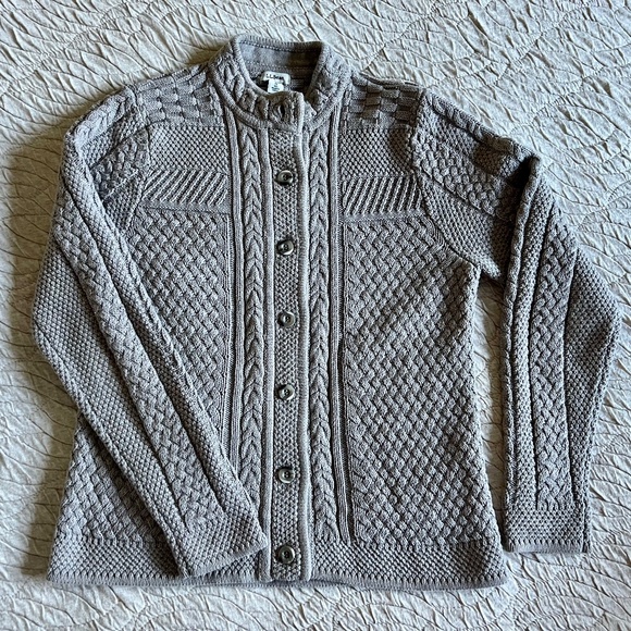 L.L. Bean Sweaters - L.L. Bean women's cardigan - M